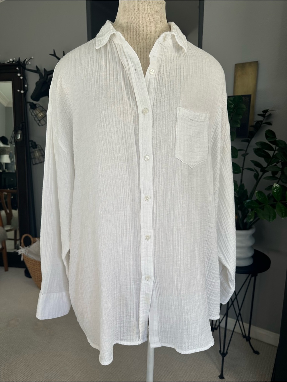 Sea Level Australia White Button-Down Cotton Gauze Shirt, size large - Picture 3 of 14